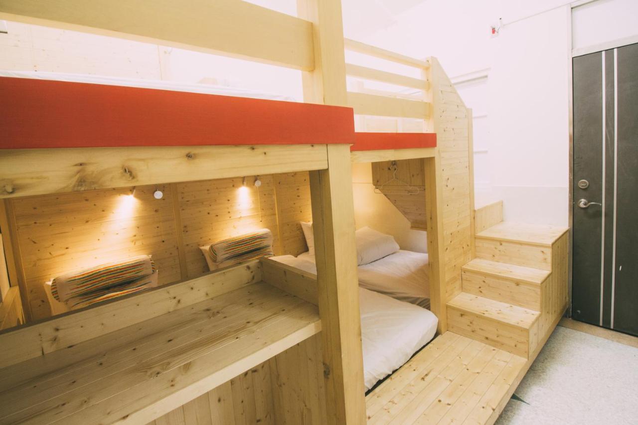 Apartmán 阿信輕旅 Tchaj-nan Exteriér fotografie